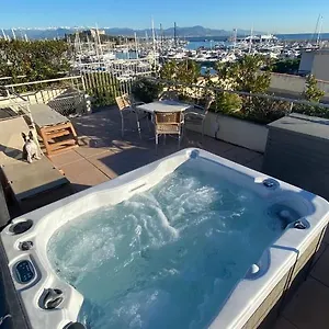 Appartement Penthouse Vue Et Jacuzzi Privé Antibes