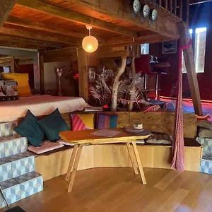  Villa Shangri-la At Concepts En Barousse